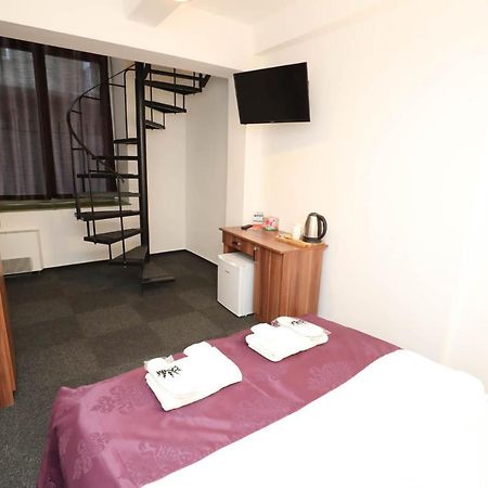 Hotel California Budapest Extérieur photo