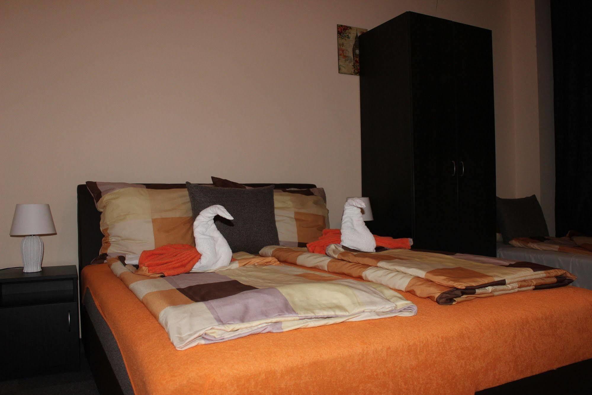 Hotel California Budapest Extérieur photo