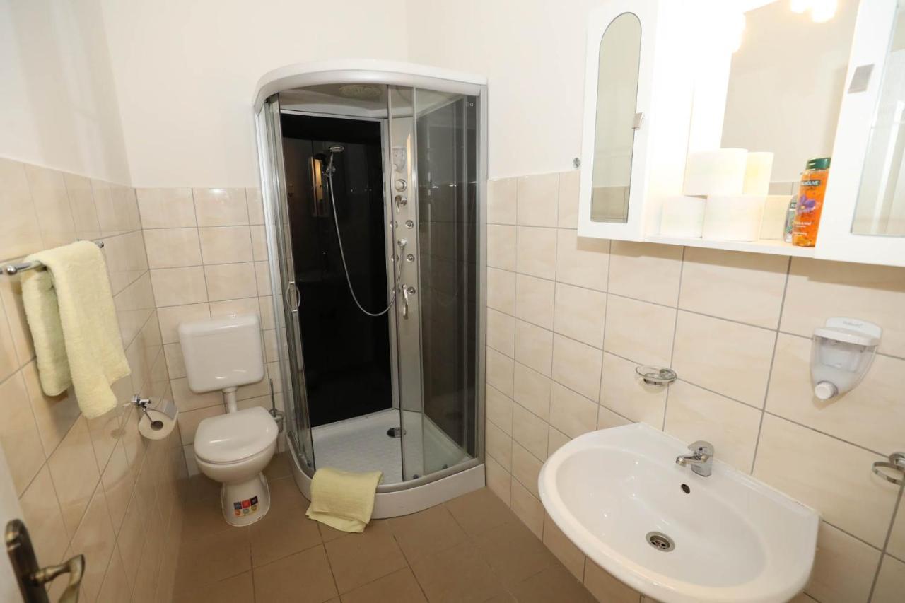 Hotel California Budapest Extérieur photo