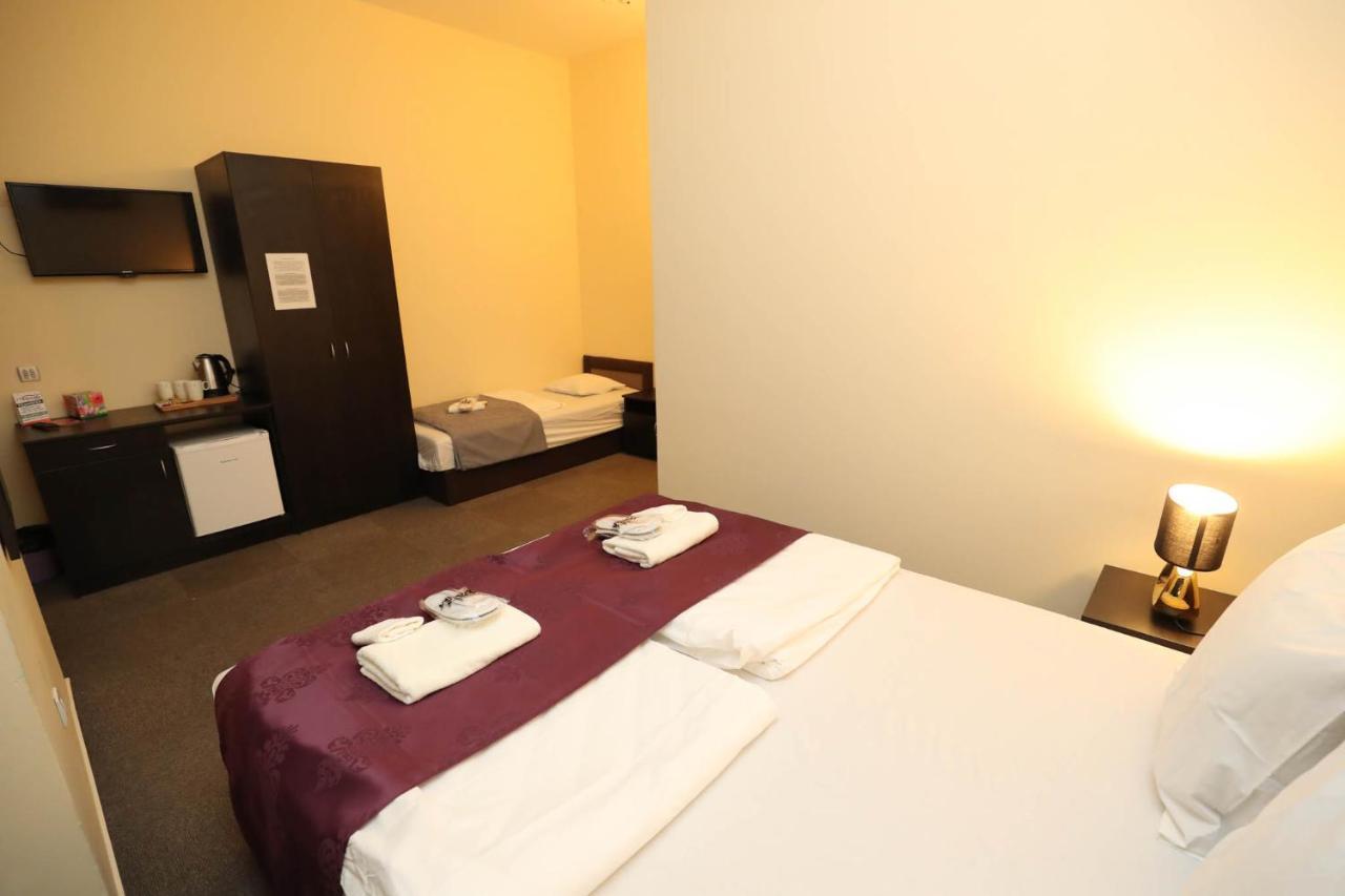 Hotel California Budapest Extérieur photo